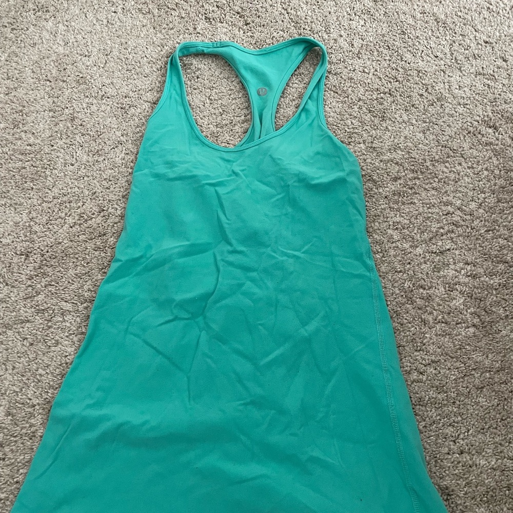 lululemon tank
